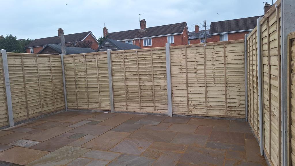 Garden Fencing Contractors Wells