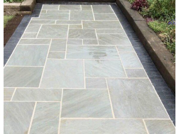 Patio-paving-bath